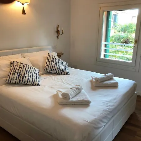 Punta Della Dogana Luxury Suites By Bricola