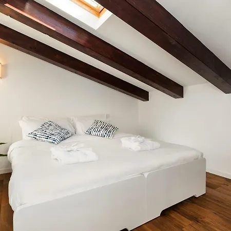 Punta Della Dogana Luxury Suites By Bricola *