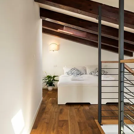 Apartment Punta Della Dogana Luxury Suites By Bricola Venice