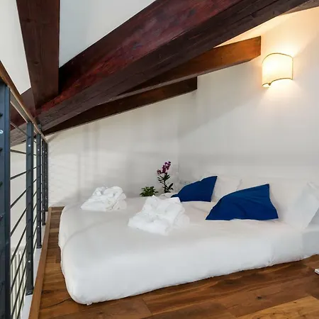 Punta Della Dogana Luxury Suites By Bricola